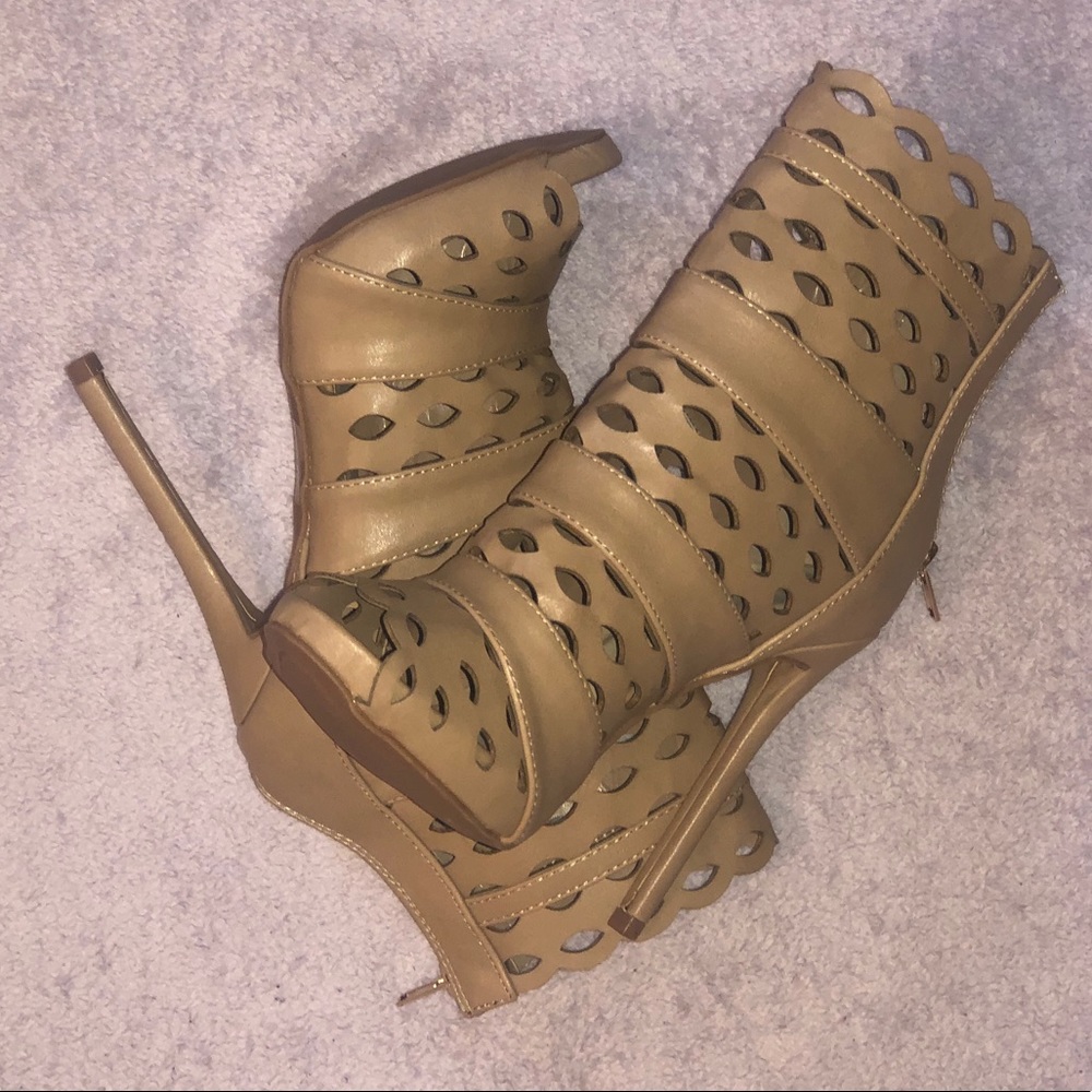 Melinda peep toe Booties